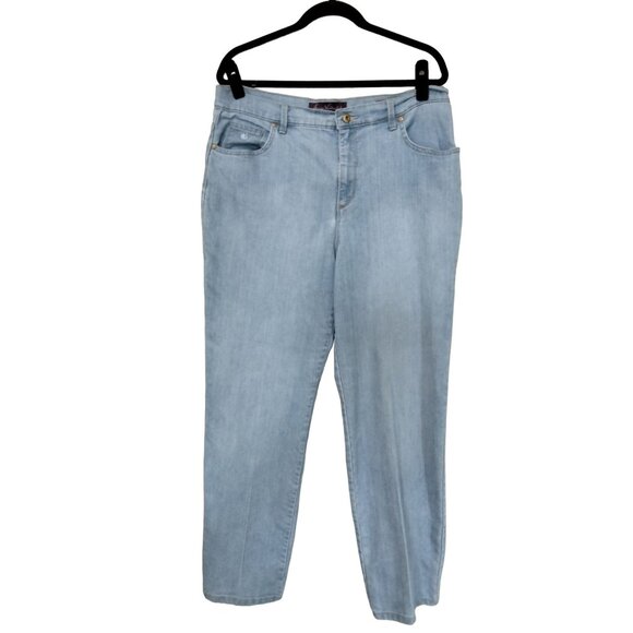 Gloria Vanderbilt Amanda Womens Size 16 Average Light Blue Denim Jeans - Picture 2 of 8